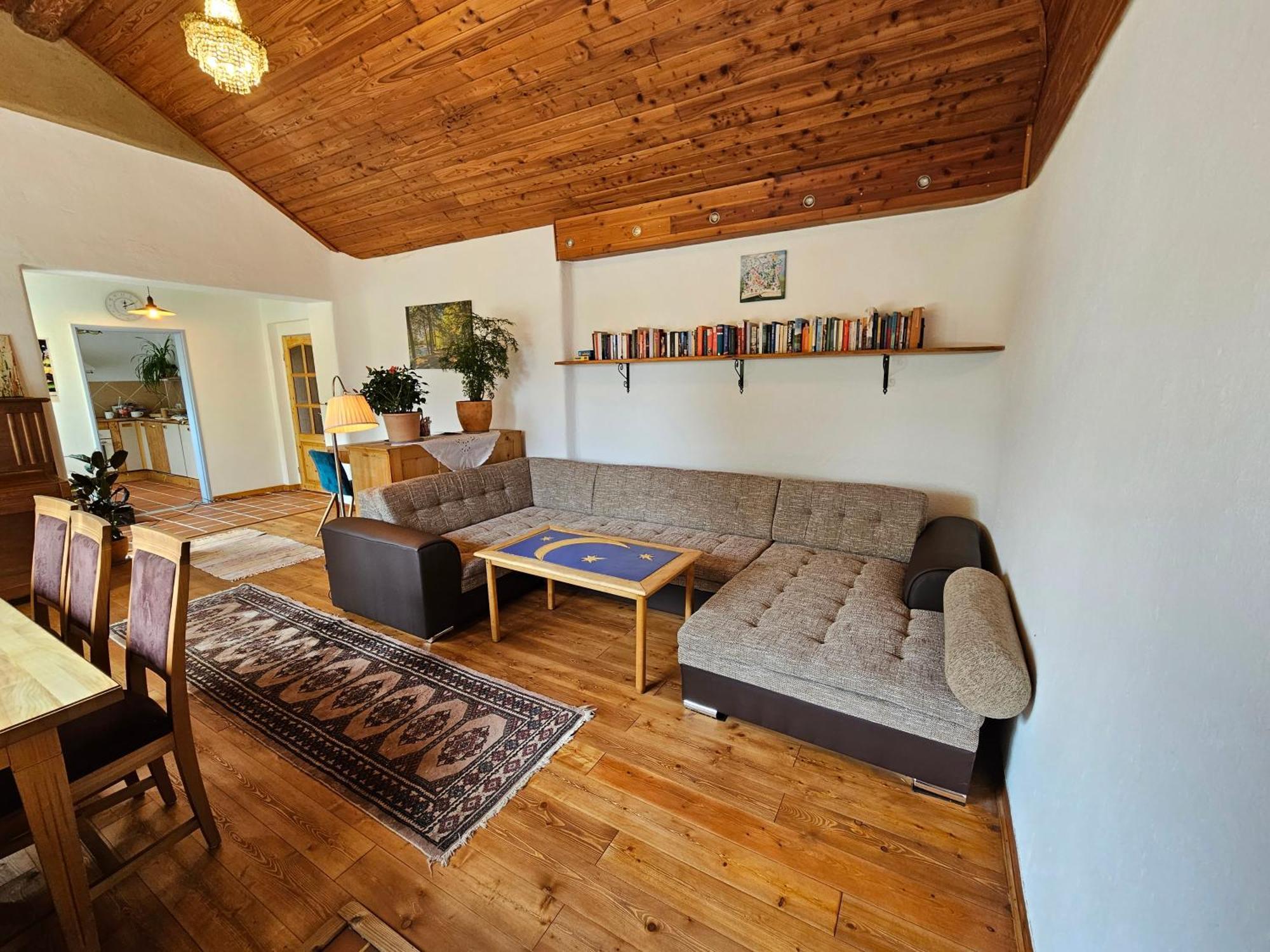 Apartment Alte Schule - 1 *